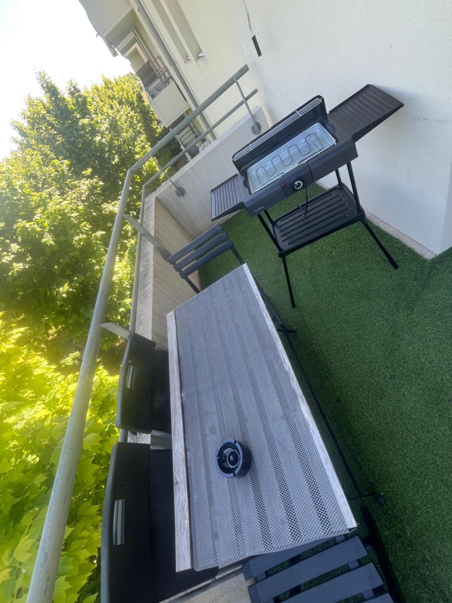 Appartement Spacieux Avec Piscine Marseille Exteriör bild